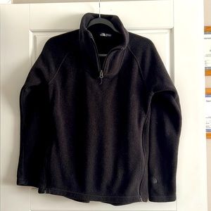 North Face Black Fleece Pullover Small